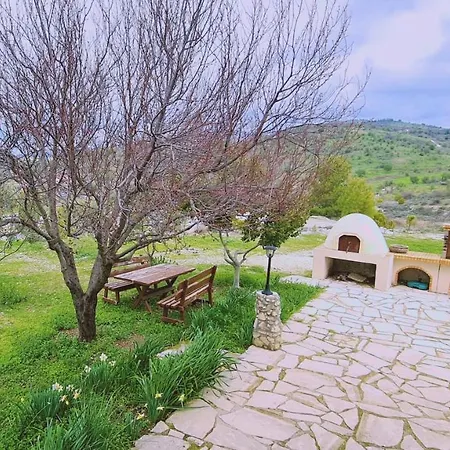 Stay Villa Cecilia Βίλα Πάφος